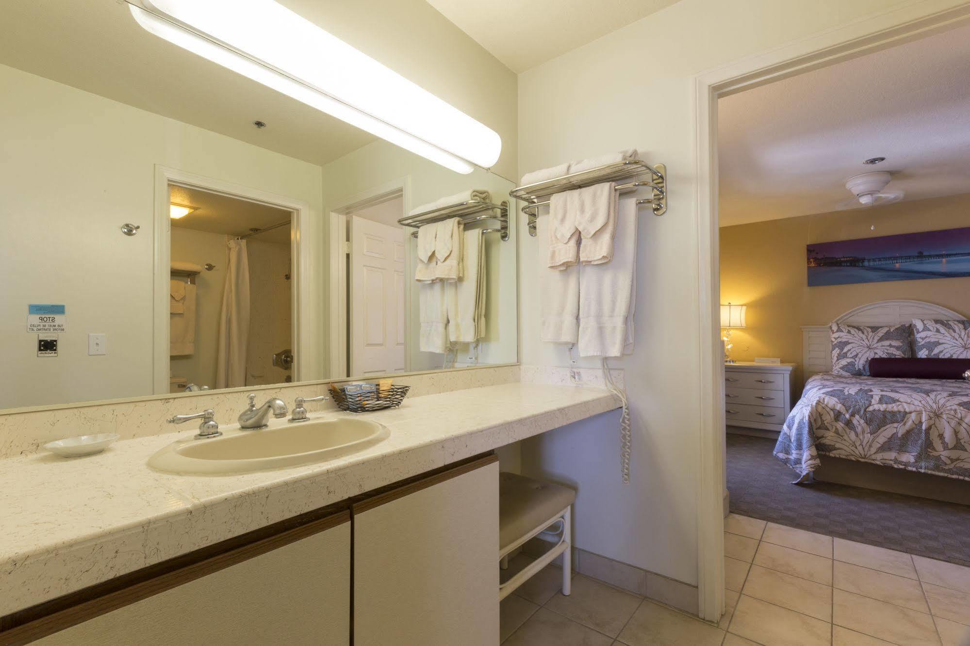 Resort Capistrano Surfside